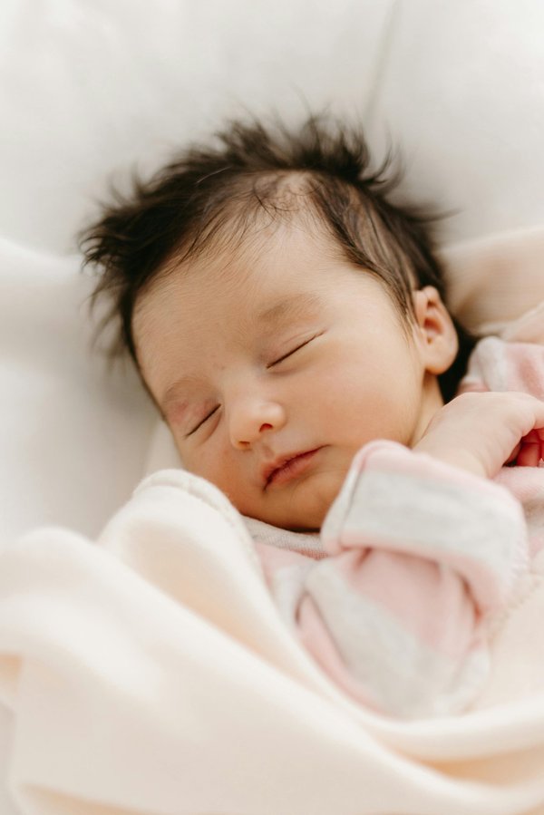 Poussée dentaire : comment améliorer le sommeil de bébé ?
